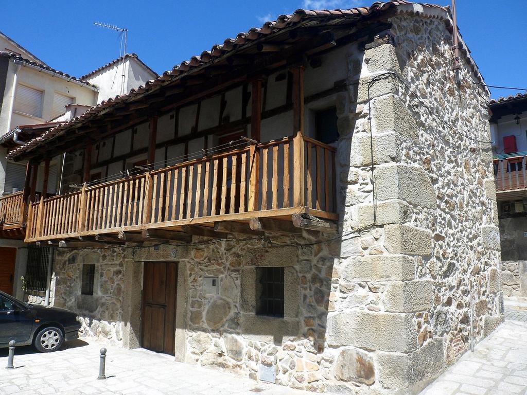 Villa La Chova Piedralaves Exterior foto